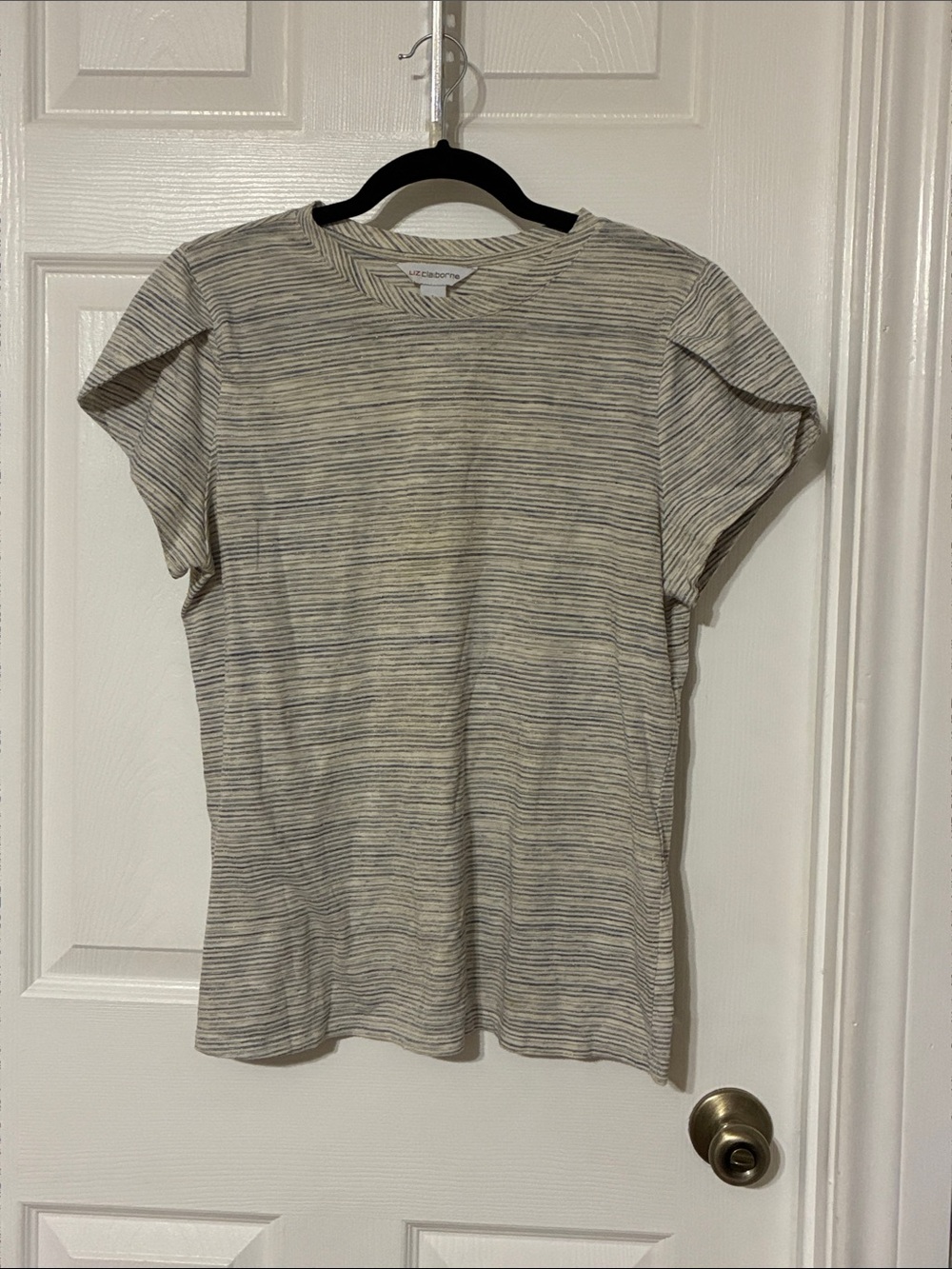 Liz Claiborne Cream and Gray Striped Crewneck Tee